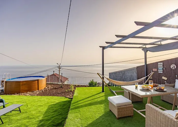 Hibiscus House By Your Key *