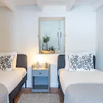 Hibiscus House By Your Key Semesterbostad Calheta (Madeira)