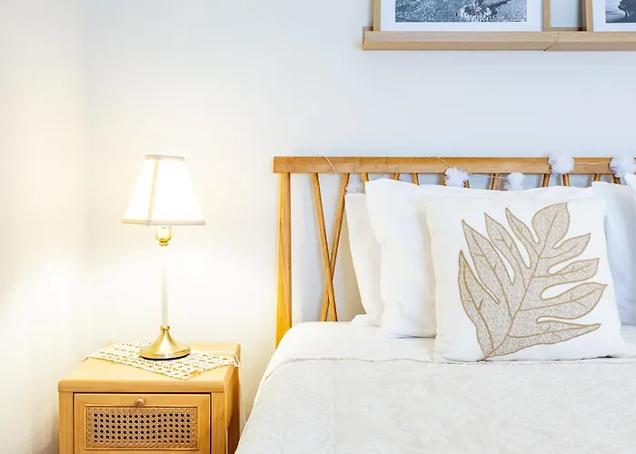 Hibiscus House By Your Key